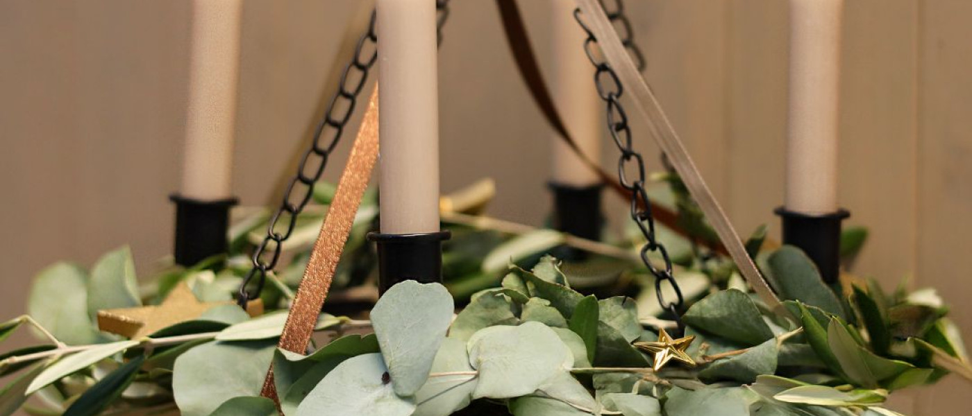 Die Tradition des Adventskranzes & ein moderner Dekotipp f&uuml;r Eure Adventszeit