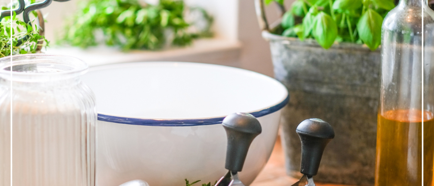 Gartenkr&auml;uter in &Ouml;l konservieren &ndash; Sommeraroma f&uuml;r den Winter